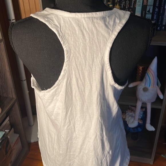 Electric Pink Cardio tank.  Size XL - Picture 4 of 5